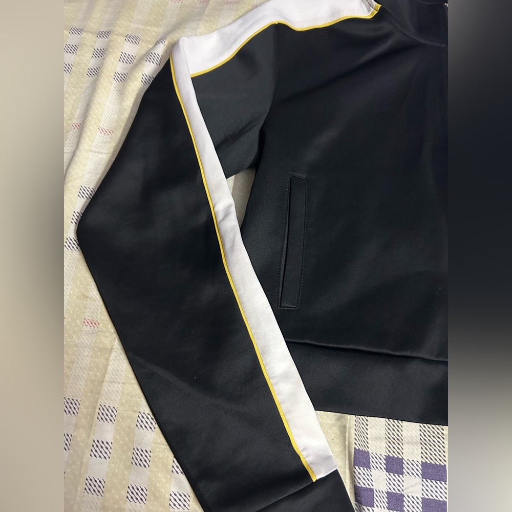 H&M jacket - Size L - Picture 5 of 17